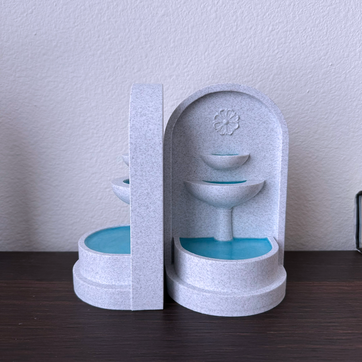 Arched Fountain bookends with Resin Pools of Water - Regal Water Fountain Bookends - Decorative fairy tale bookends