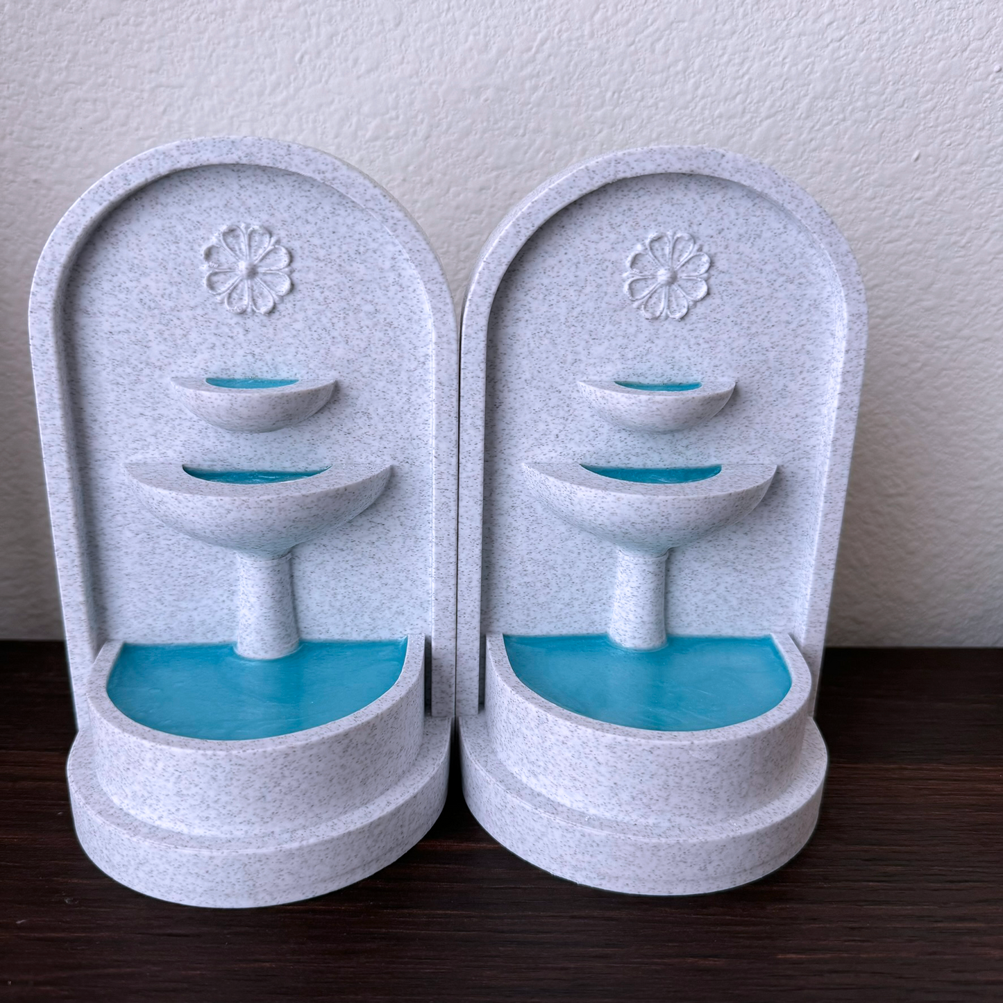 Arched Fountain bookends with Resin Pools of Water - Regal Water Fountain Bookends - Decorative fairy tale bookends