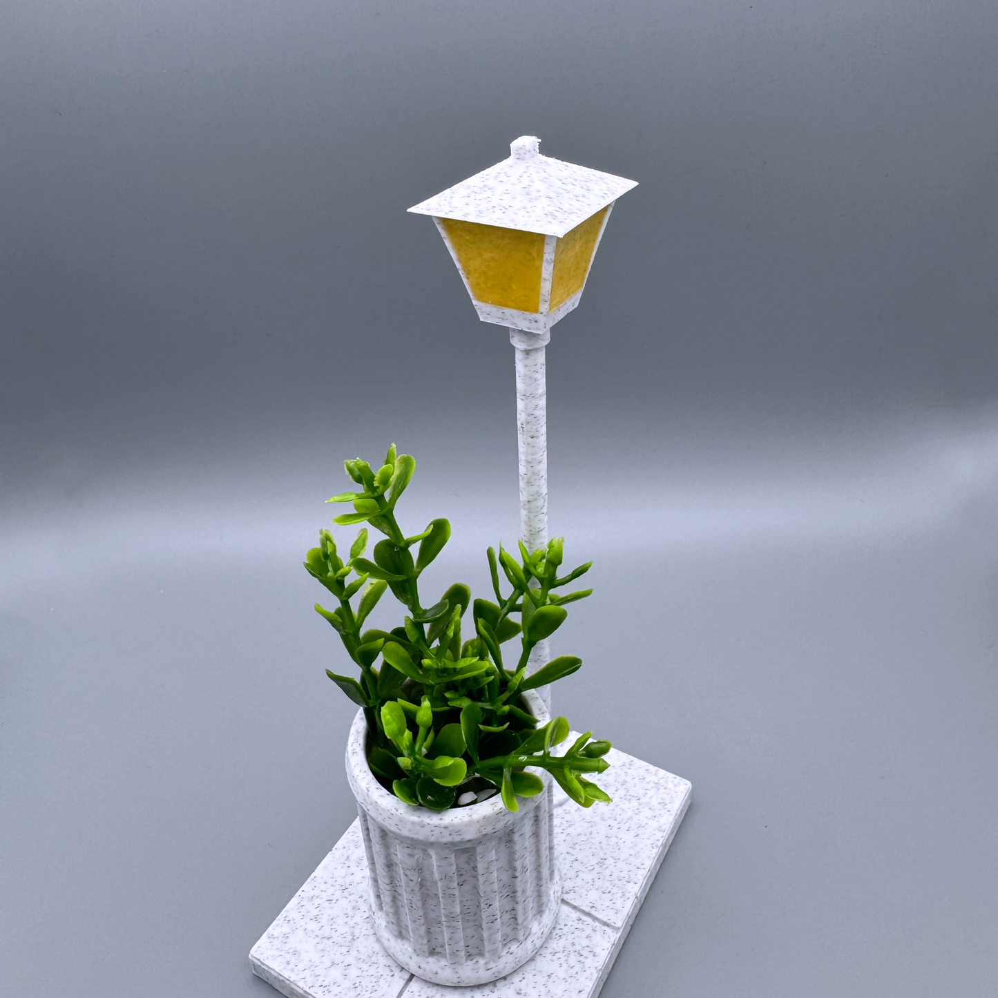 Charming Trashcan and Street Light Desktop Decor - Miniature Cityscape Accessory