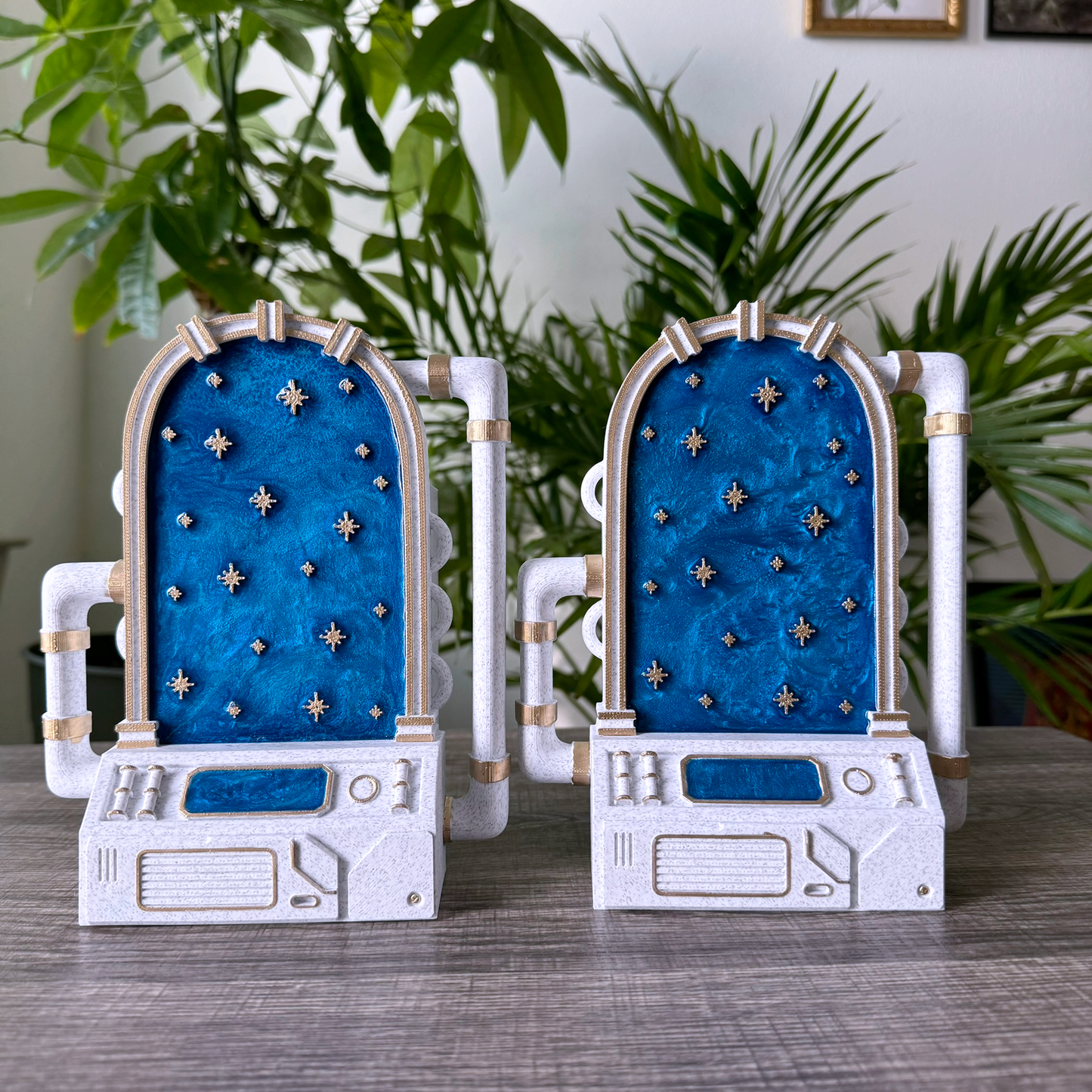 Steampunk portal bookends looking into star filled void - Sci-fi Bookend book nook - bookshelf decor -Single - pair bookend - unique bookend
