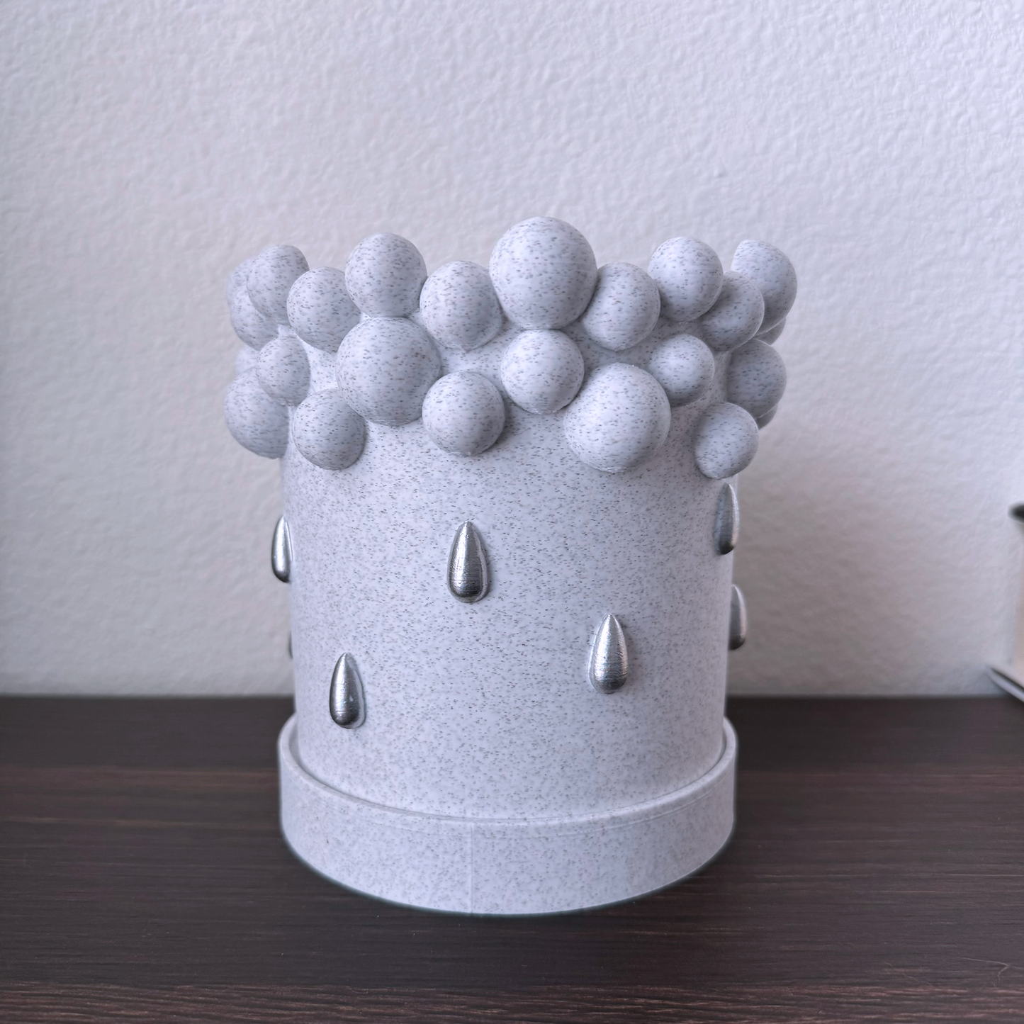 Silver Rain Cute Modern Round Planter and Tray - Abstract plant pot -simple minimalist