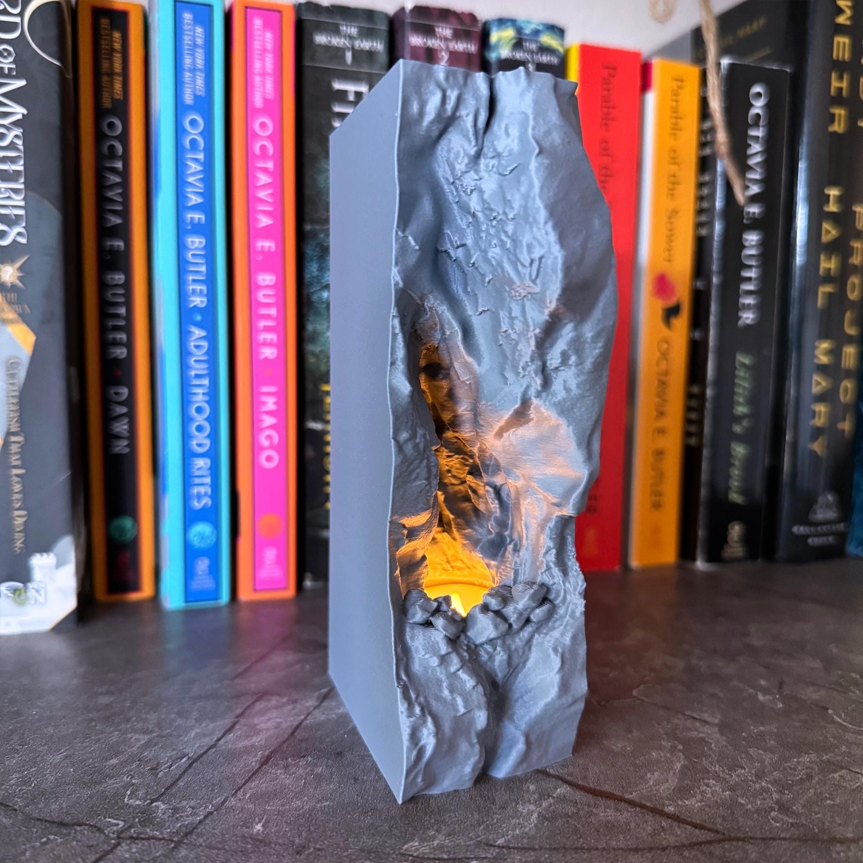 Cave Bookend with Flickering Flame - Single novelty bookend with lighting feature - Book nook