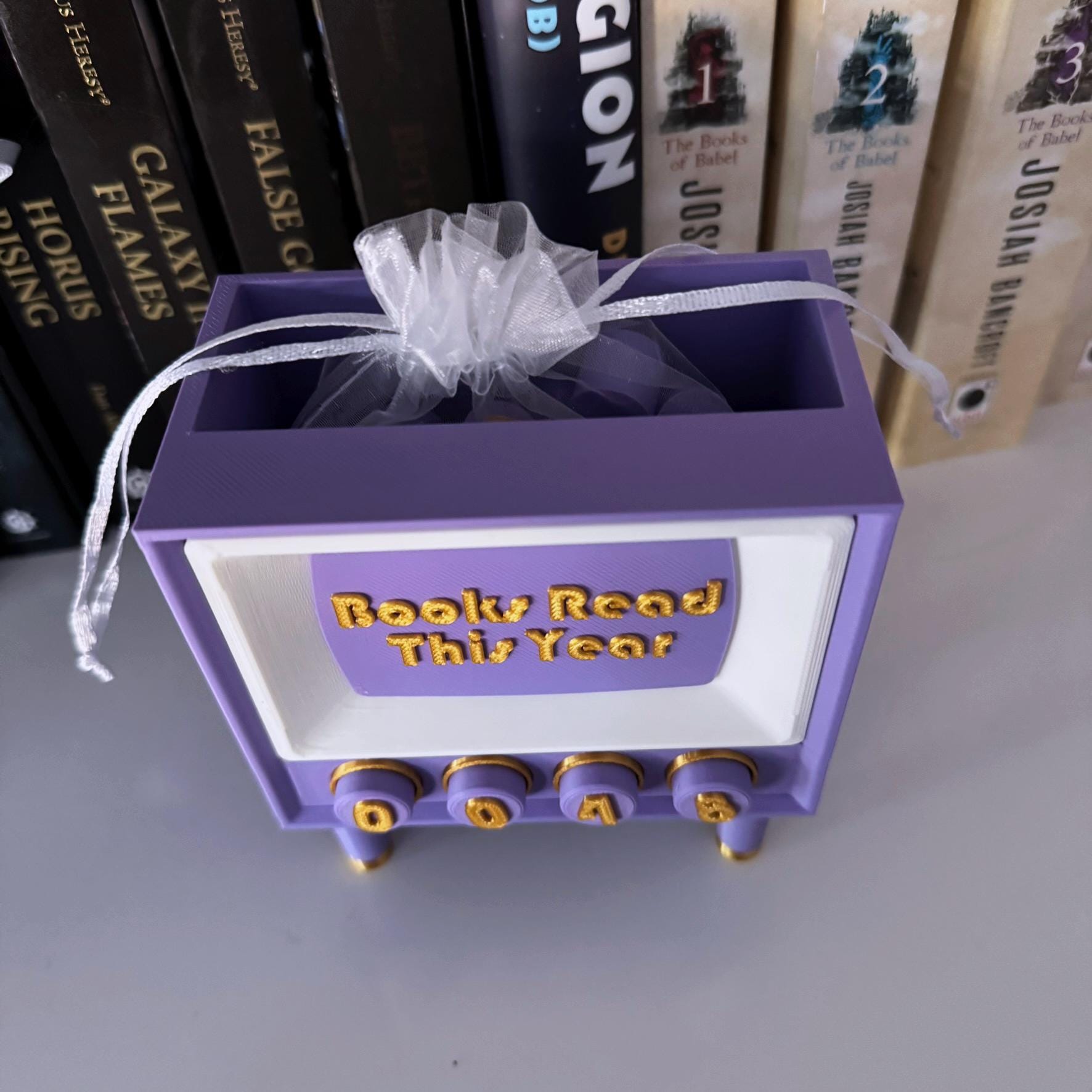 Books Read This Year Counter & Bookmark Holder | Custom Color Reading Tracker | Retro TV Bookish Decor