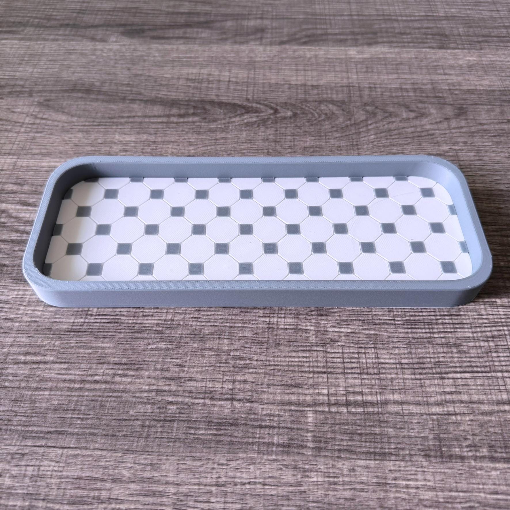 rounded rectangle trinket tray for key, jewelry, glasses, small items - desk organization - customizable