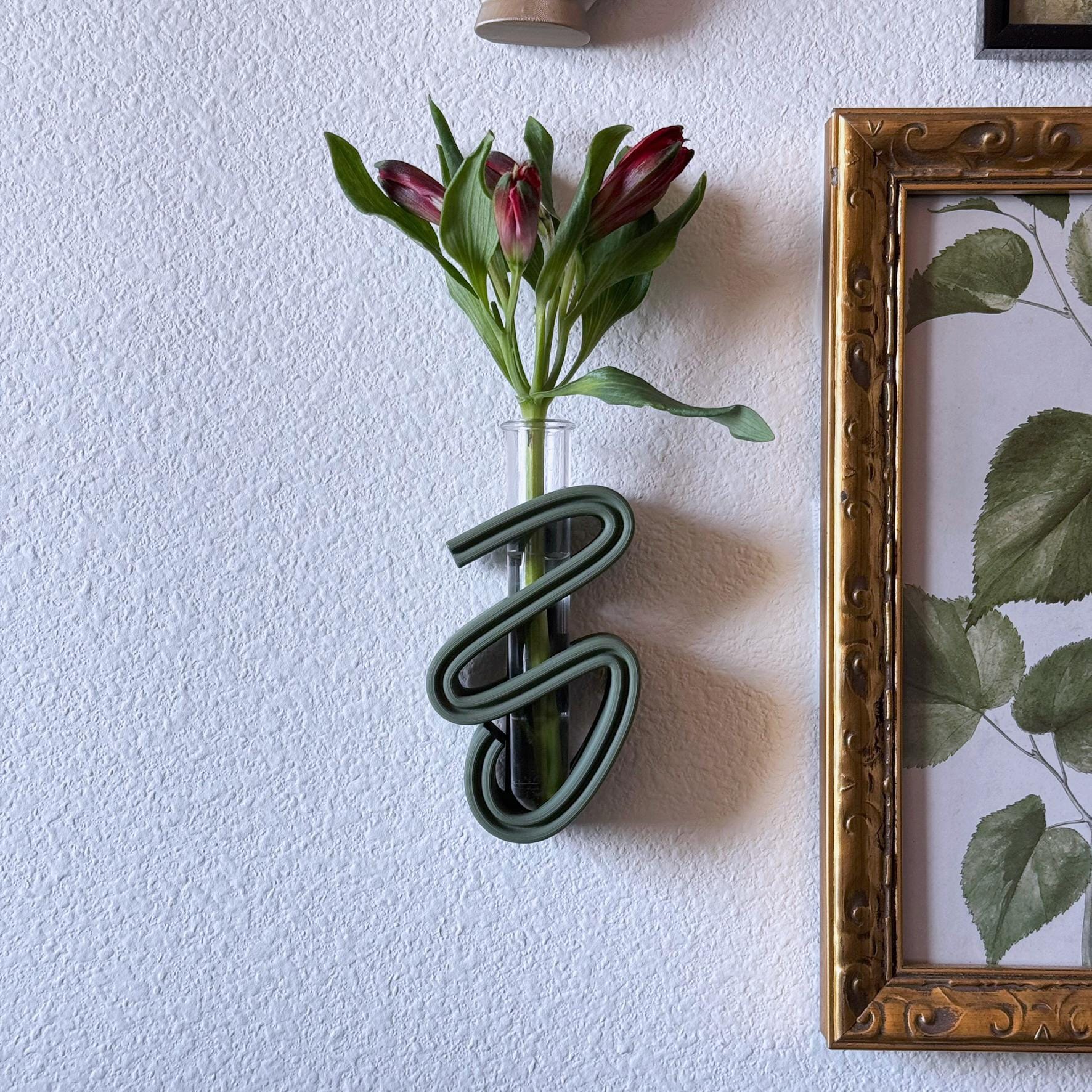 Unique Wall Vase for Propagation and flowers - Wall mounted flower vase - Wall decor - Wall propagation station test tube planter indoor use