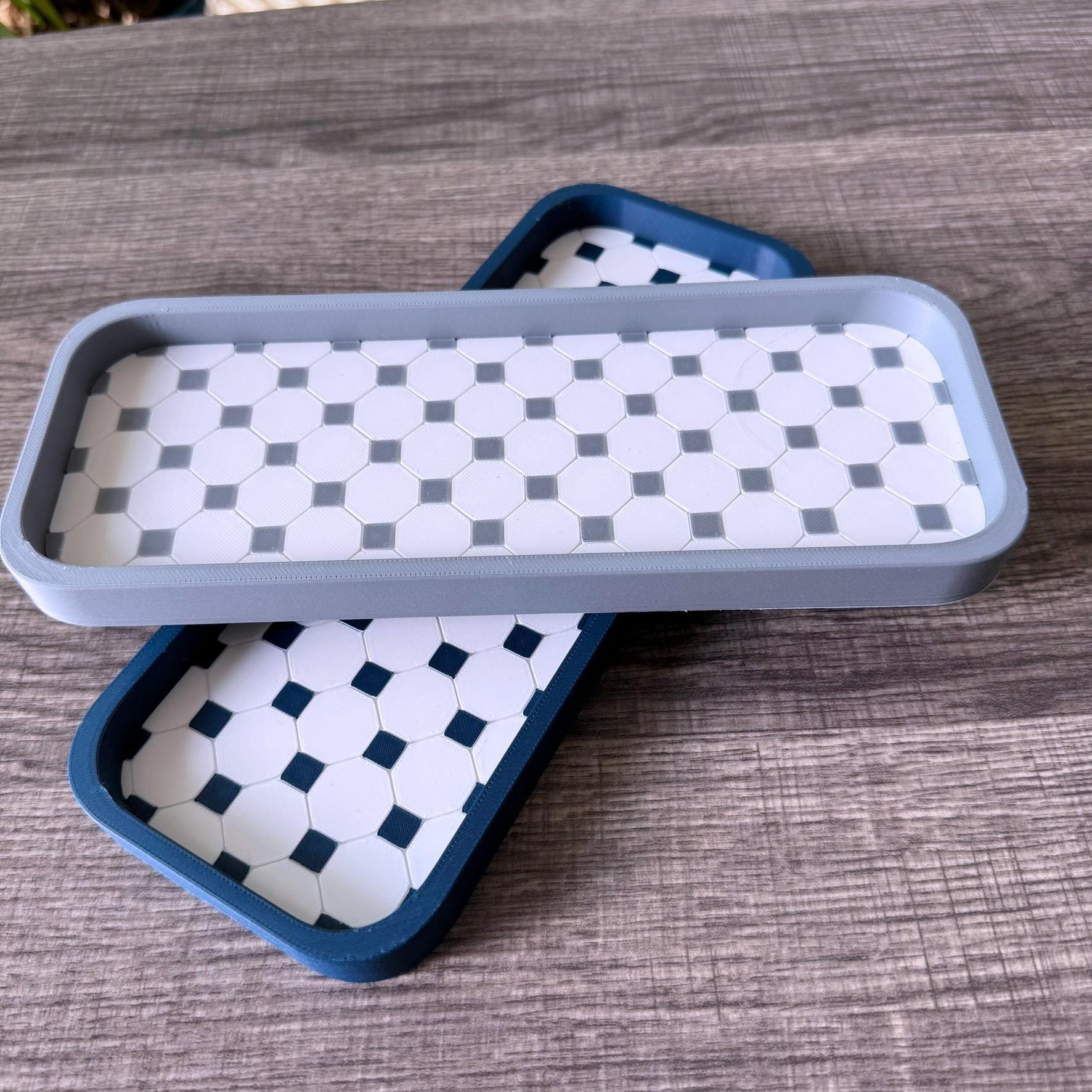 rounded rectangle trinket tray for key, jewelry, glasses, small items - desk organization - customizable