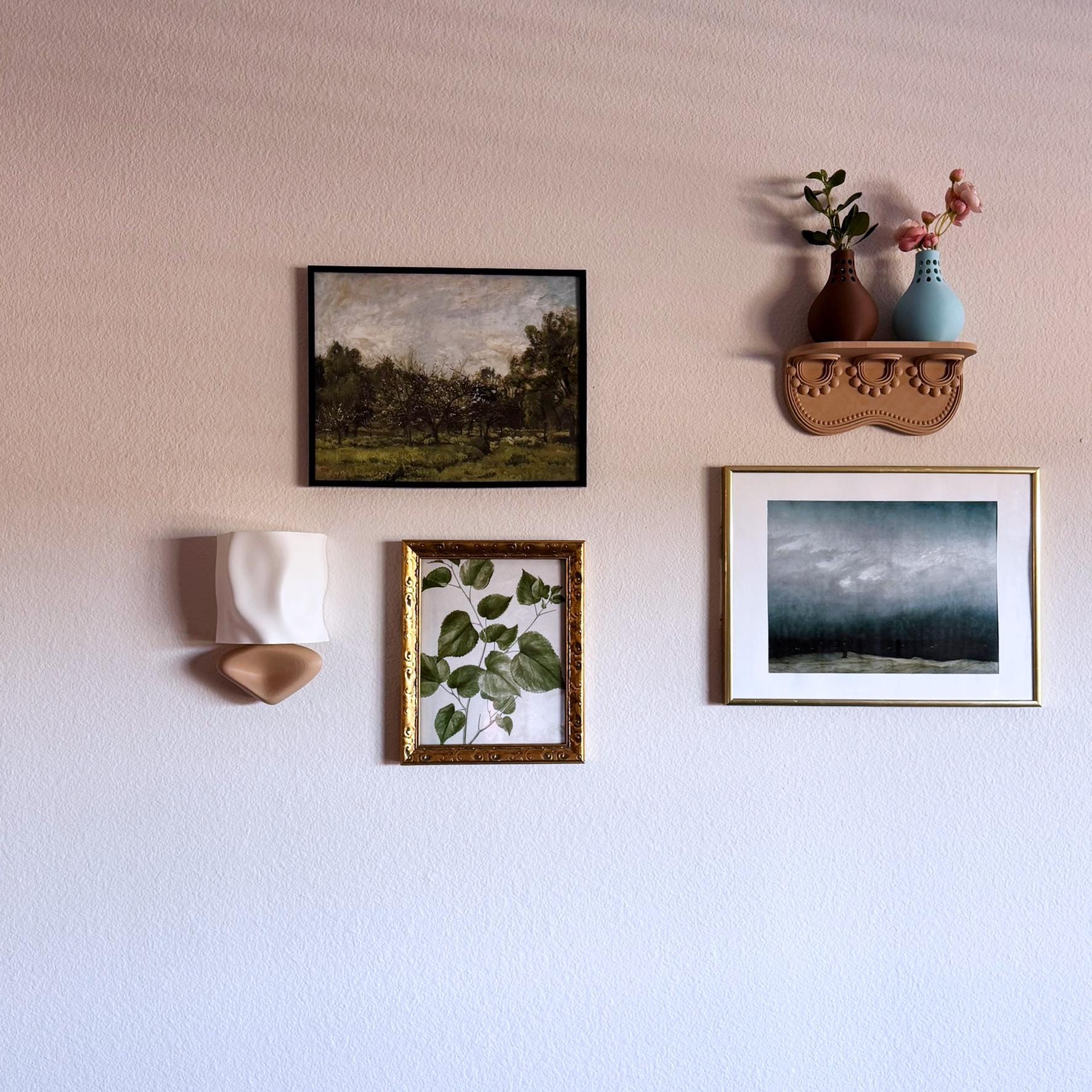 Modern Folded Wireless Wall Sconce - Battery Powered Wall Light - mood lamp