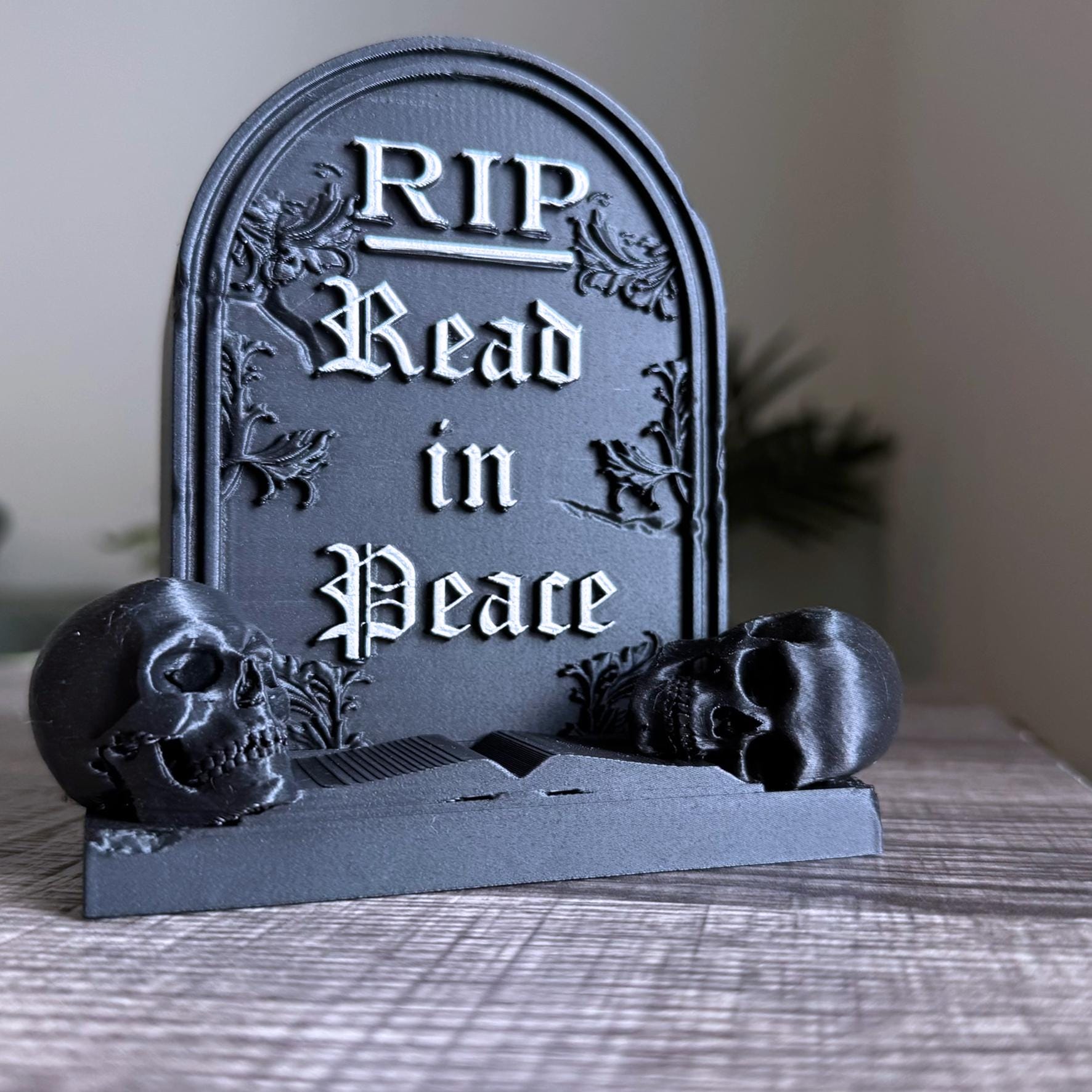 Spooky gravestone bookmark holder - gothic bookshelf decor - Halloween decor - bookish horror trinkets - unique bookmark container organizer